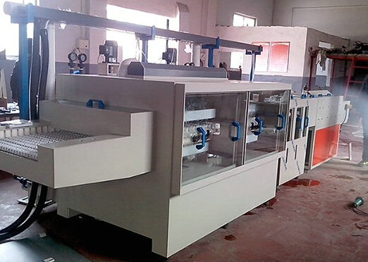 雙面蝕刻機(jī)精益求精，創(chuàng)新！